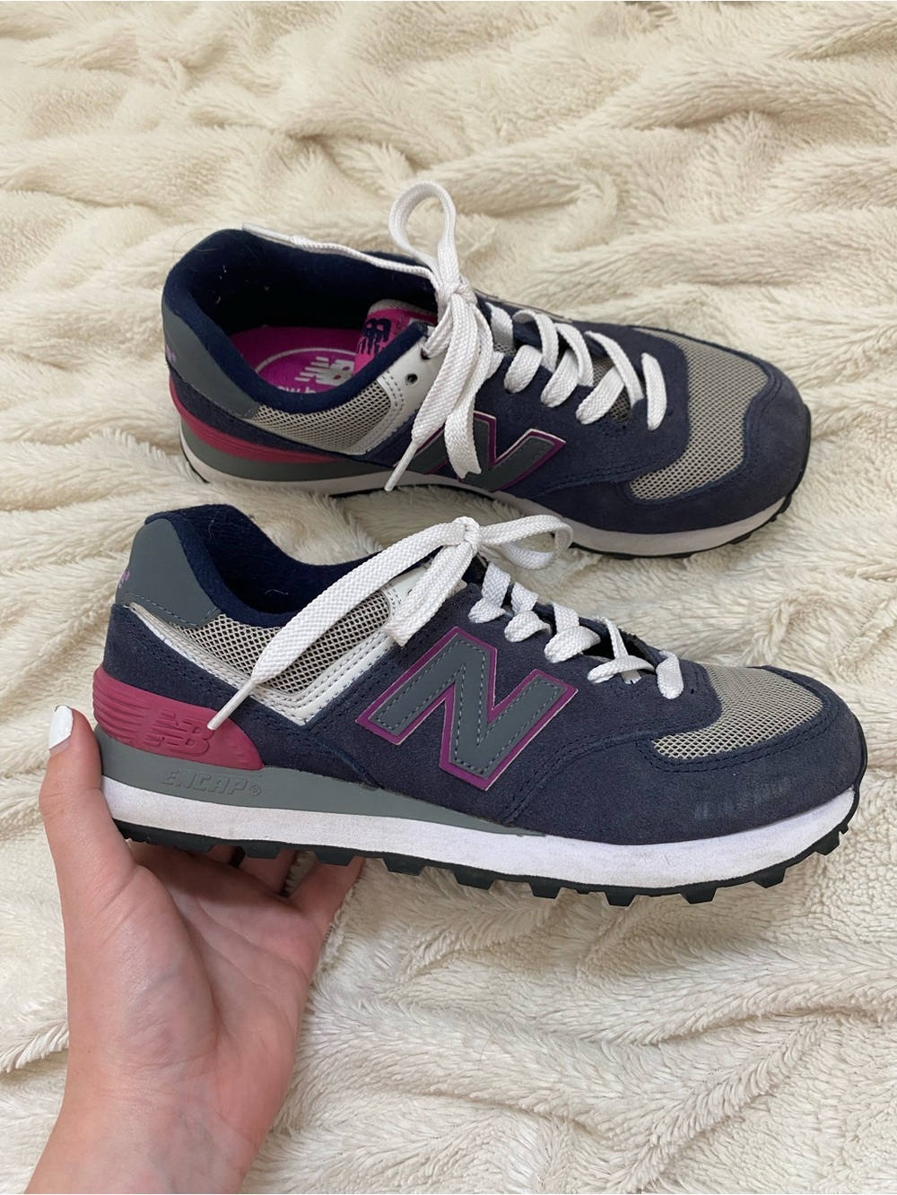 NWOT New Balance 574 Blue Rose sneakers Sz 6